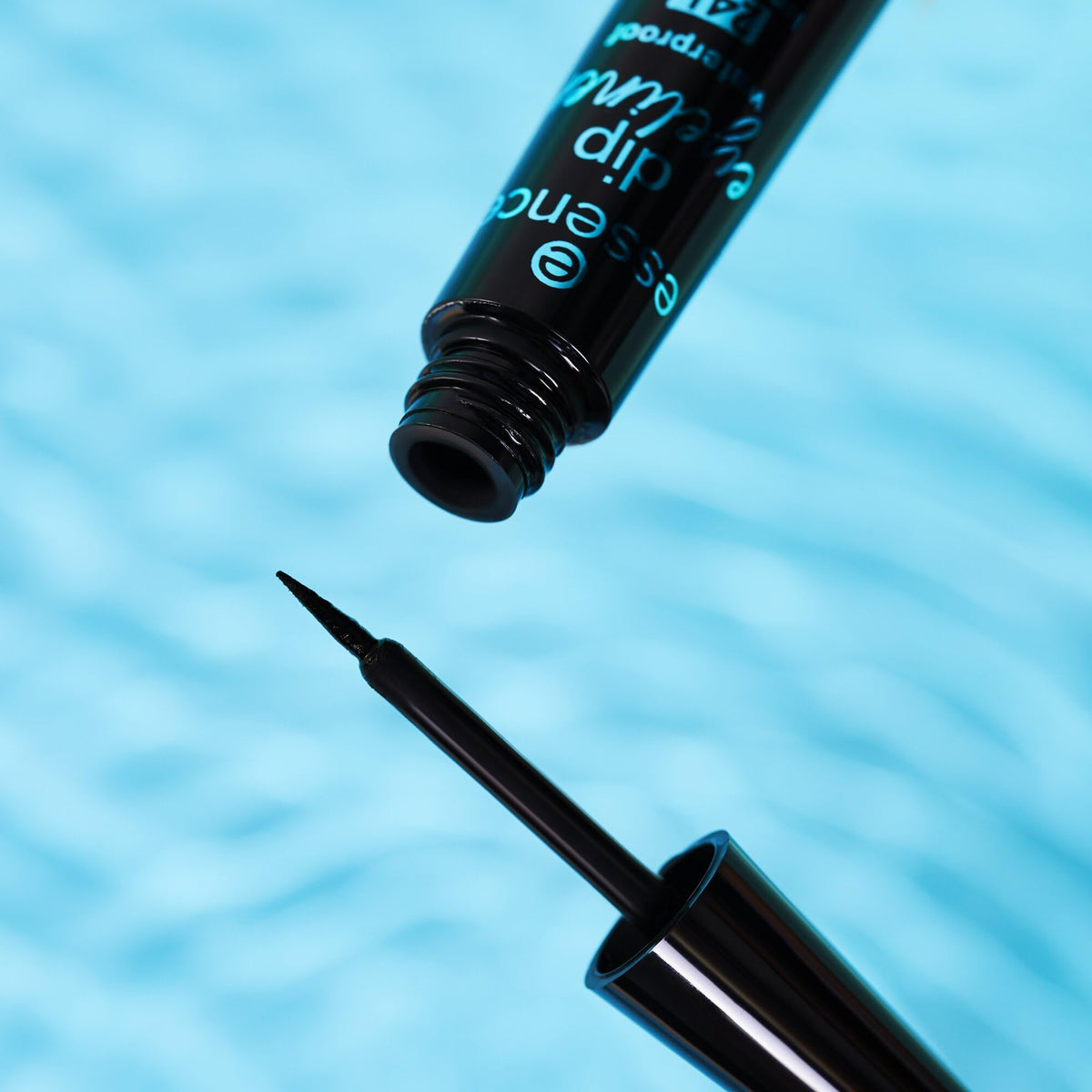 essence Dip Eyeliner Waterproof, 24H Liquid Liner (01 | Deep Black)
