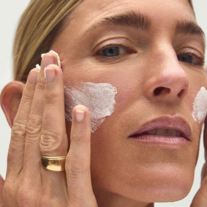 RODAN + FIELDS Redefine Daily Face Clay Cleanser | 125 mL