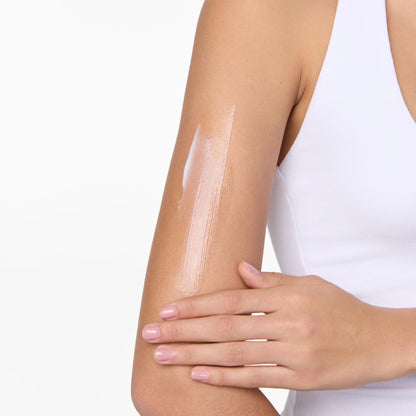 Tanologist Hydrating Daily Glow Body Lotion, Light/Medium, 8.45 fl oz