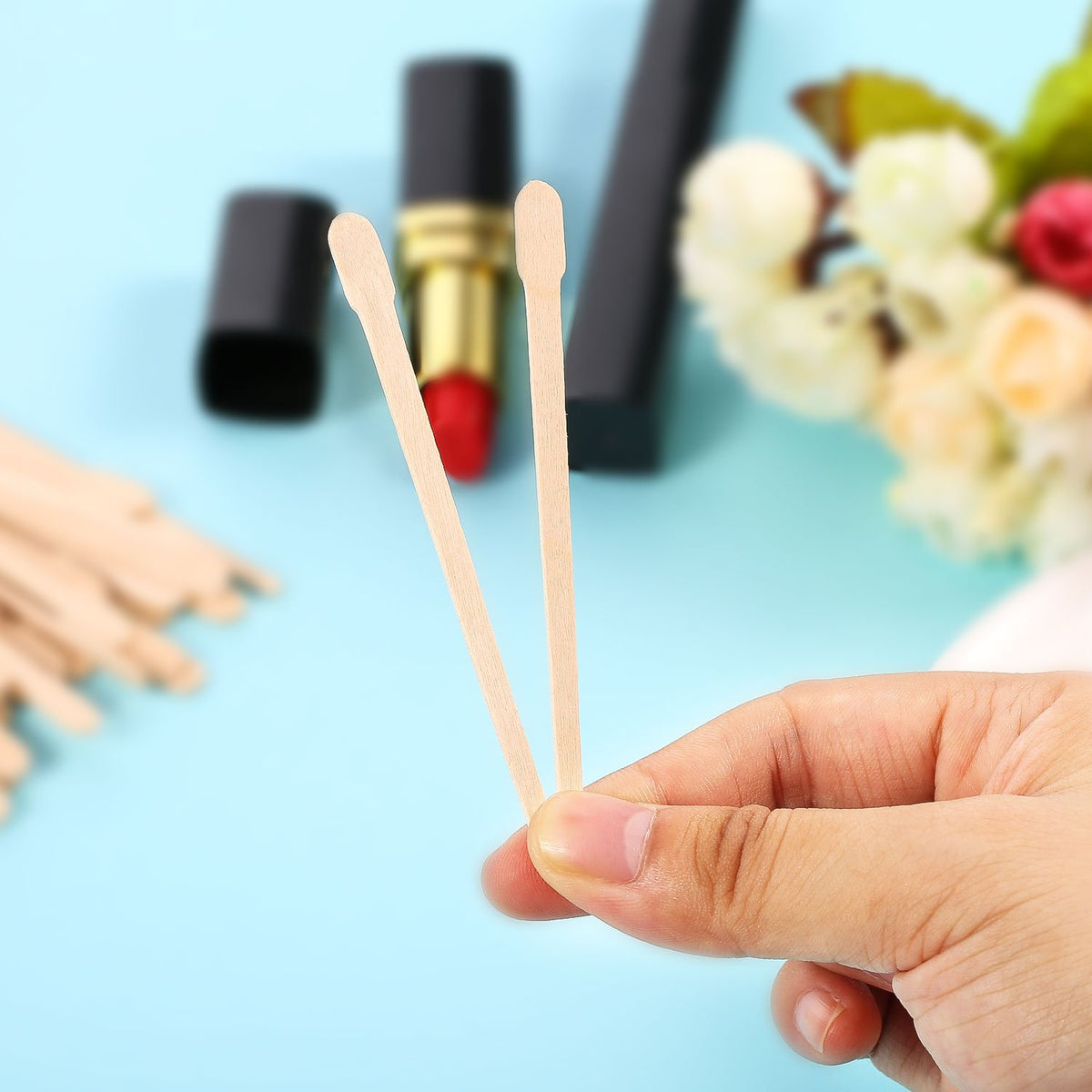 500 Pcs Small Wax Applicator Sticks for Eyebrow Lip Nose Hair Removal