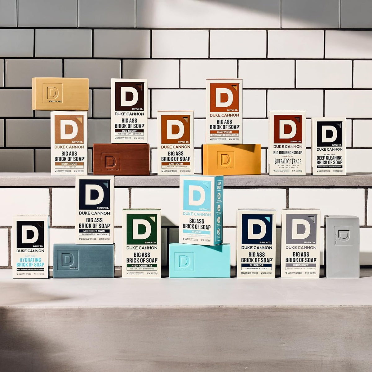 Duke Cannon Supply Co. Heavy Grit Deep Cleaning Brick Of Soap For Men - Aloe Vera + Shea Butter - Mandarin and Mint (6oz)
