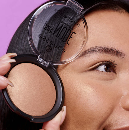 essence Pure Nude Highlighter, Natural Radiance Makeup (10 Be My Highlight)