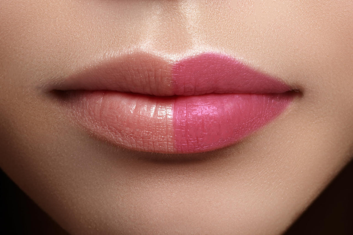 Mood Lips Color Changing Lipstick | Long Lasting Lip Stain Effect | 12 Hour Wear | Magic pH Tint | Aloe Vera Hydrating & Moisturizing | Made in USA | Green
