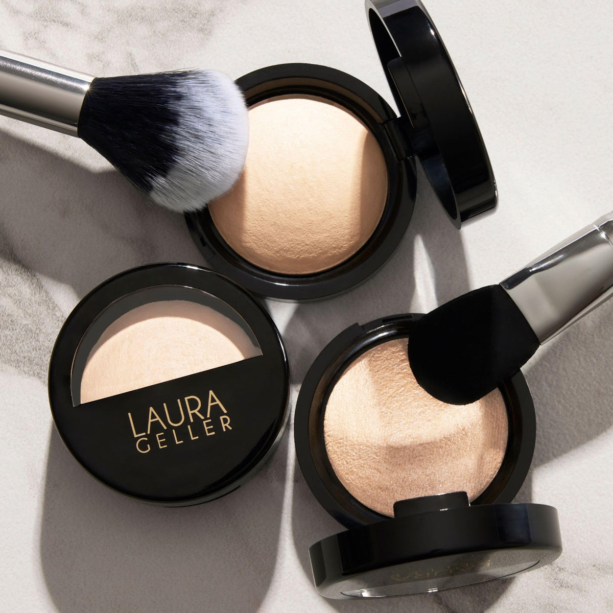 LAURA GELLER Baked Travel Size Illuminating Highlighter - Portofino