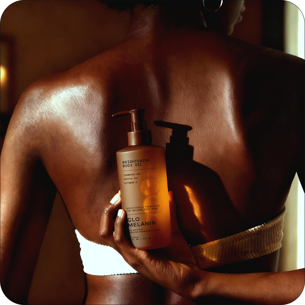Glo Melanin Brightening Body Oil – Topical Moisturizer with Vitamin C, Kojic Acid & Turmeric – Lightweight Hydrating Cosmetic Oil for Melanin-Rich Skin (8 oz / 230 ml)