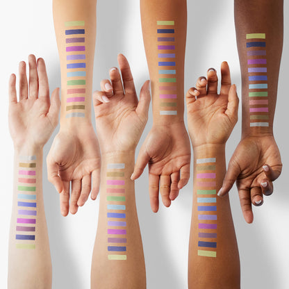 L.A. COLORS 16-Color Haute Eyeshadow Palette, Haute C74202B